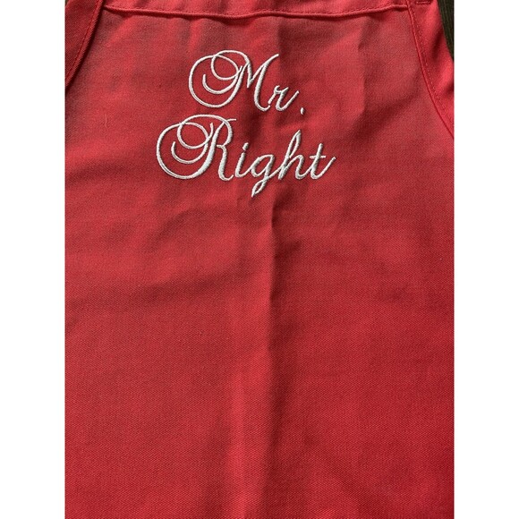 Mr Right Apron Red for Christmas Holiday Costume Accessory One Size Fits All - Picture 2 of 3